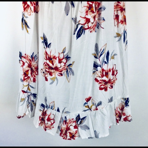 New Look Floral Dress - Picture 4 of 5